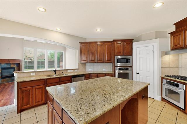Building Photo - 4612 Quiet Cir