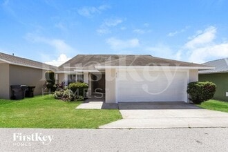 Building Photo - 810 Marcia Loop