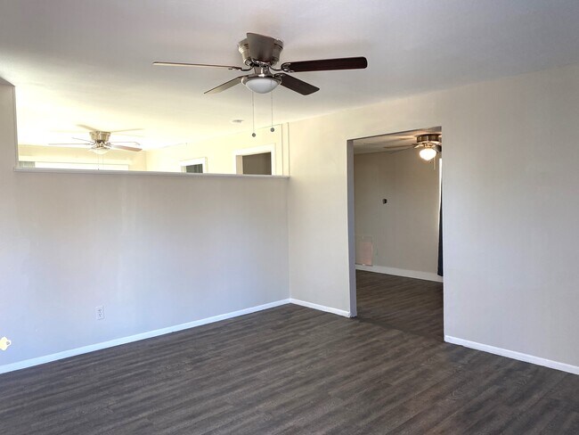 Building Photo - 14429 N 34th Pl