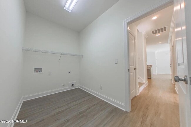 Building Photo - 24 Crew Ct