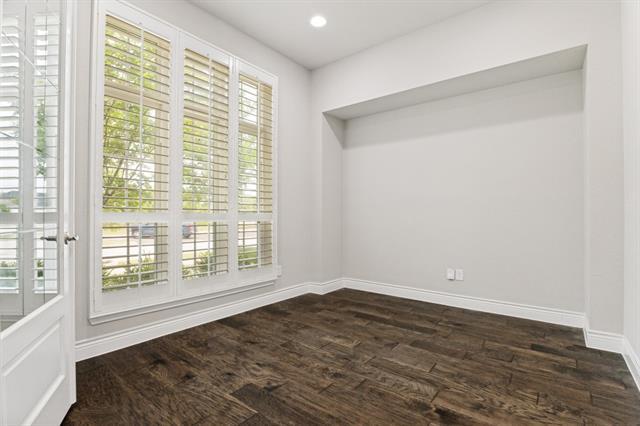 Building Photo - 2065 Snapdragon Rd