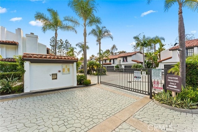 Building Photo - 34101 Via California