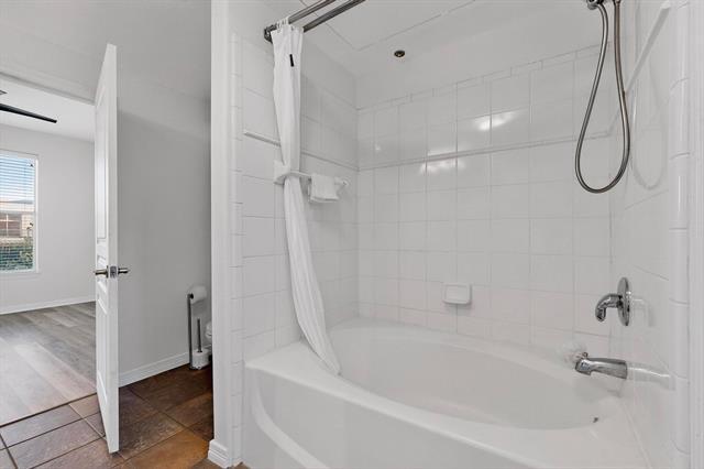 Building Photo - 330 Las Colinas Blvd E