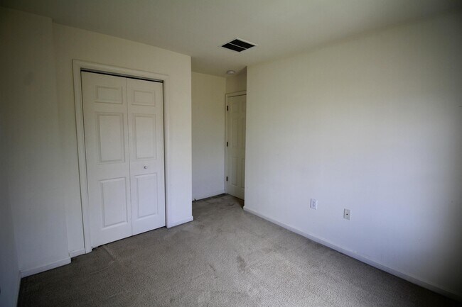 Building Photo - 103 Mabel Ln