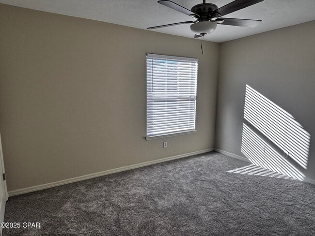 Building Photo - 6588 Harbour Blvd