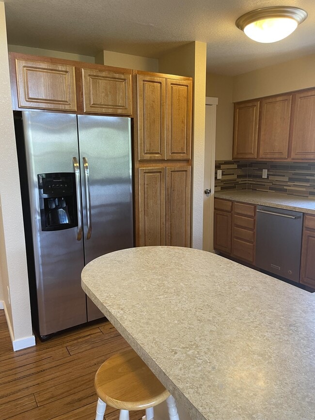 Building Photo - 2821 Rigden Pkwy