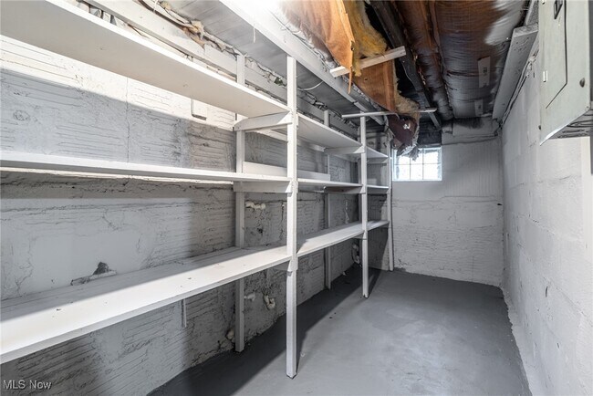 Building Photo - 312 Upland Ave