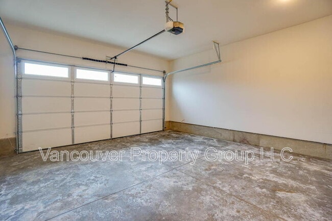 Building Photo - 2940 NW 16th St