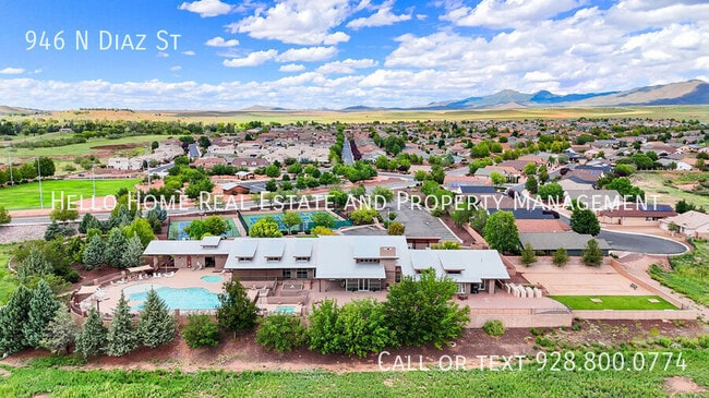 Building Photo - 946 N Diaz St