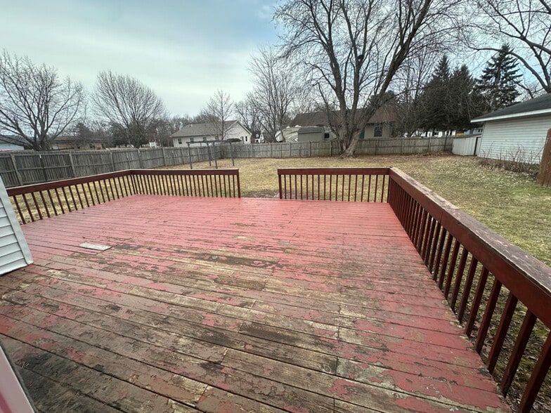 Building Photo - 1802 Talen St