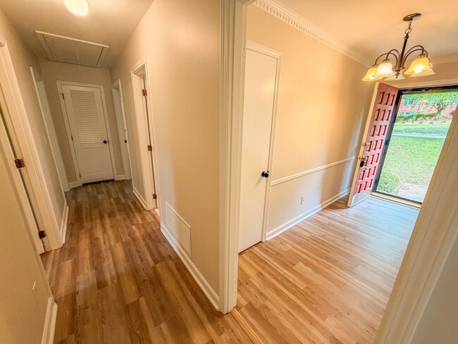 Building Photo - 309 Verner Dr