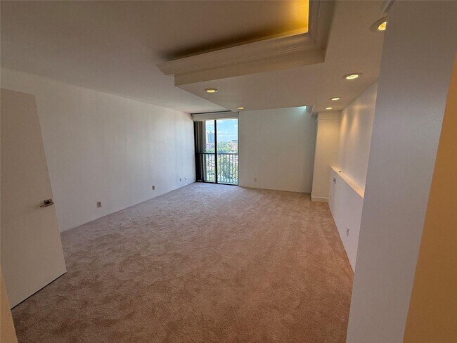 Building Photo - 19707 Turnberry Way