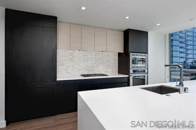 Building Photo - 1388 Kettner Blvd