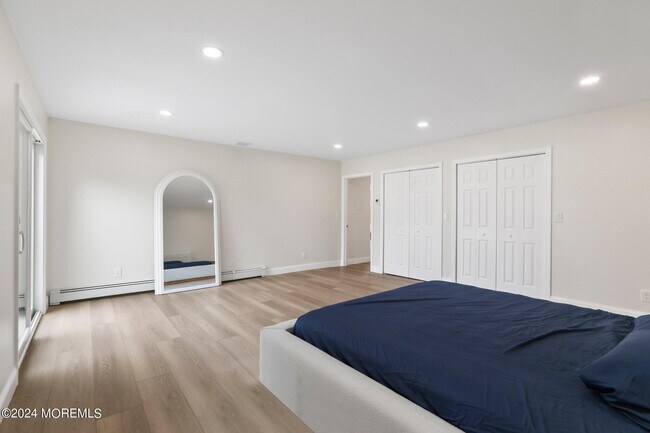 Building Photo - 1419 Joseph St