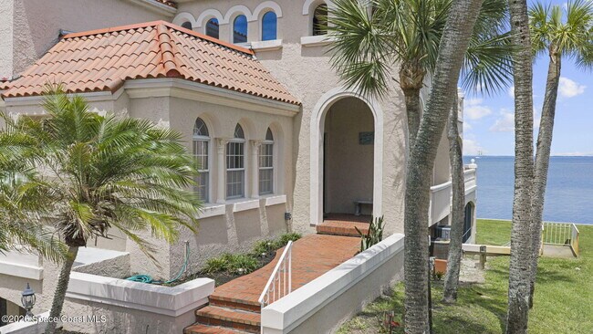 Building Photo - 3553 S Washington Ave