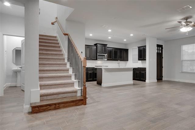 Building Photo - 5548 Crawford Dr