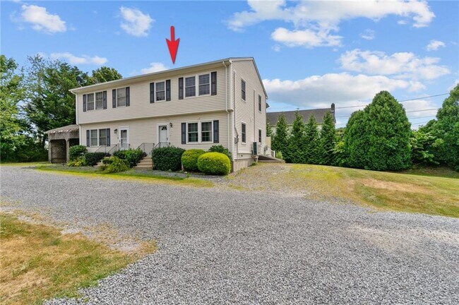 Primary Photo - 4 Marshall Ln