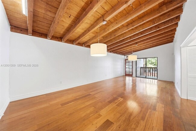 Building Photo - 6704 SW 114th Pl