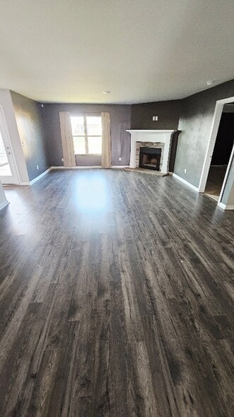 Building Photo - 114 Tobin Ln