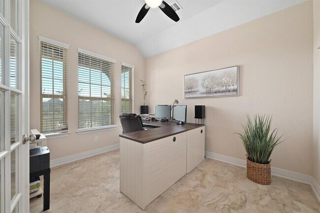 Building Photo - 6321 Llano Stage Trl