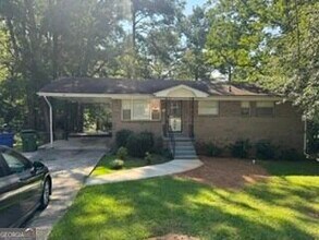 Building Photo - 2792 Altaview Dr SE