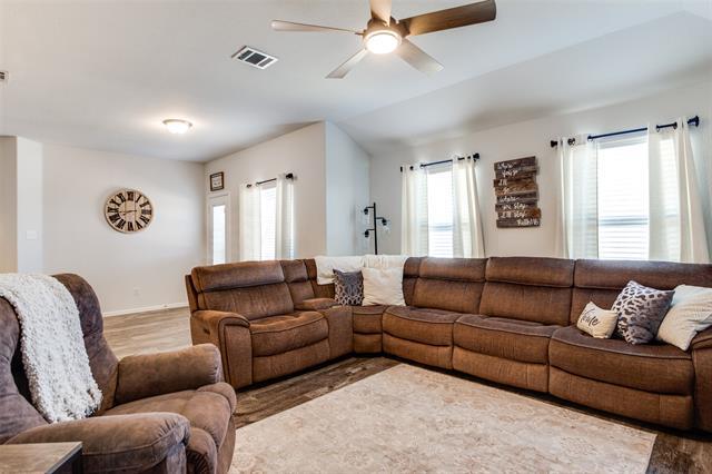 Building Photo - 4824 Feltleaf Ave