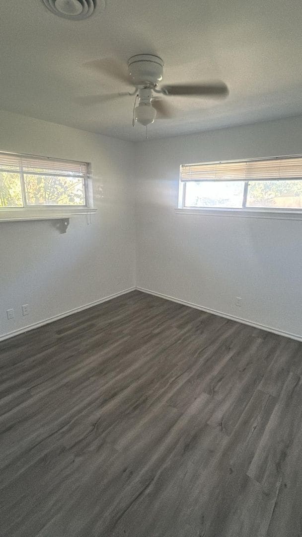 Building Photo - 1813 Gravley Dr