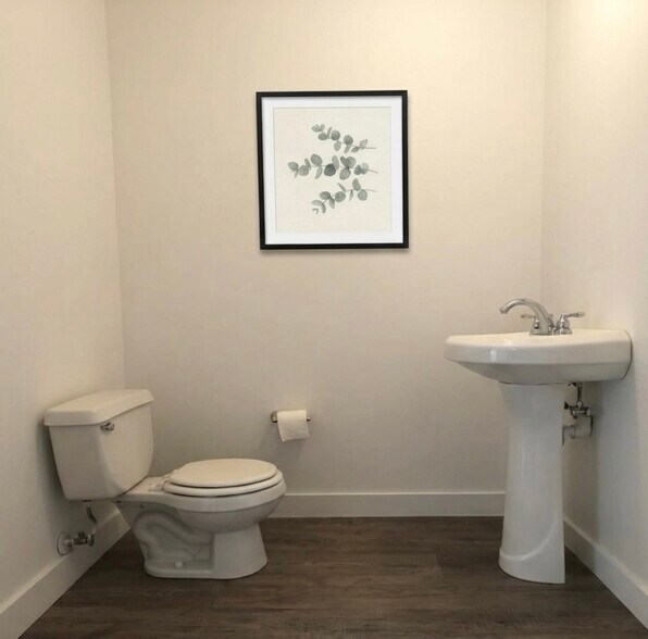 downstairs half bath - 1366 Fredericks St