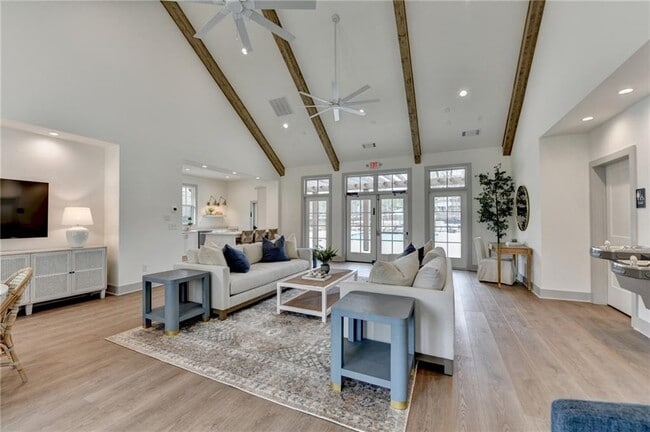 Building Photo - 106 Pinecone Pkwy