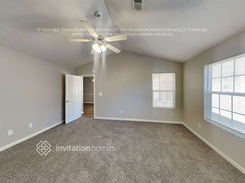 Building Photo - 215 Felton Dr