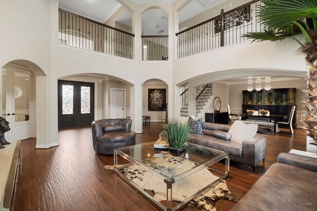 Building Photo - 4502 Creek Point Ln