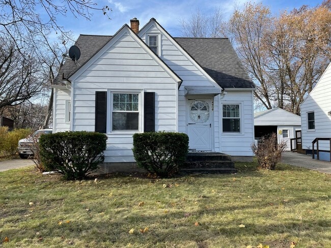 Primary Photo - Charming 3-Bedroom Home for Rent – Quiet C...