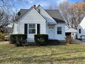 Building Photo - Charming 3-Bedroom Home for Rent – Quiet C...