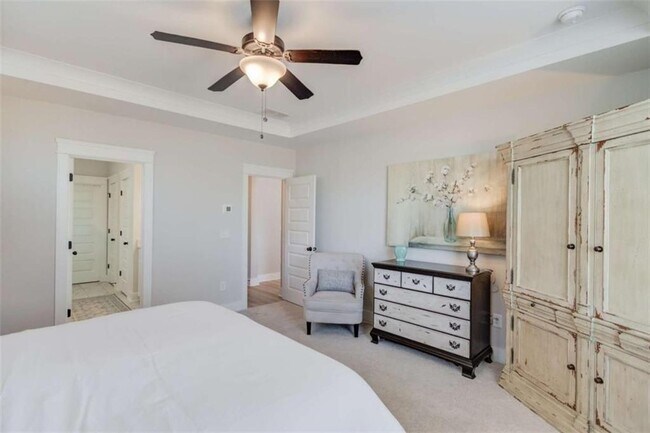 Building Photo - 60 Table Rock Ct