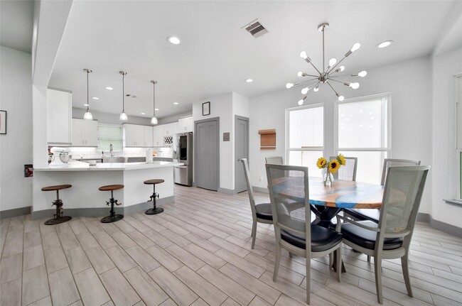 Building Photo - 28402 Calaveras Creek Ct