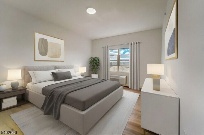 Building Photo - 48 Chadwick St