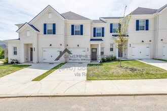Building Photo - 204 Douglas Bend Rd