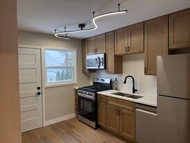 Building Photo - 1213 S Midvale Blvd