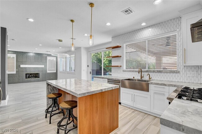 Building Photo - 9704 Cameo Rose Ln