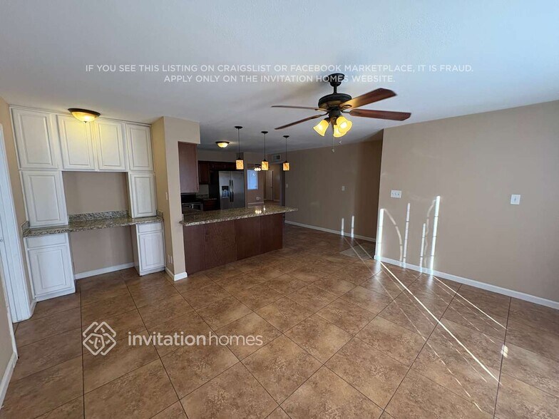 Building Photo - 2315 W St John Rd