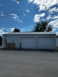 Primary Photo - 2226 Burlington Ave