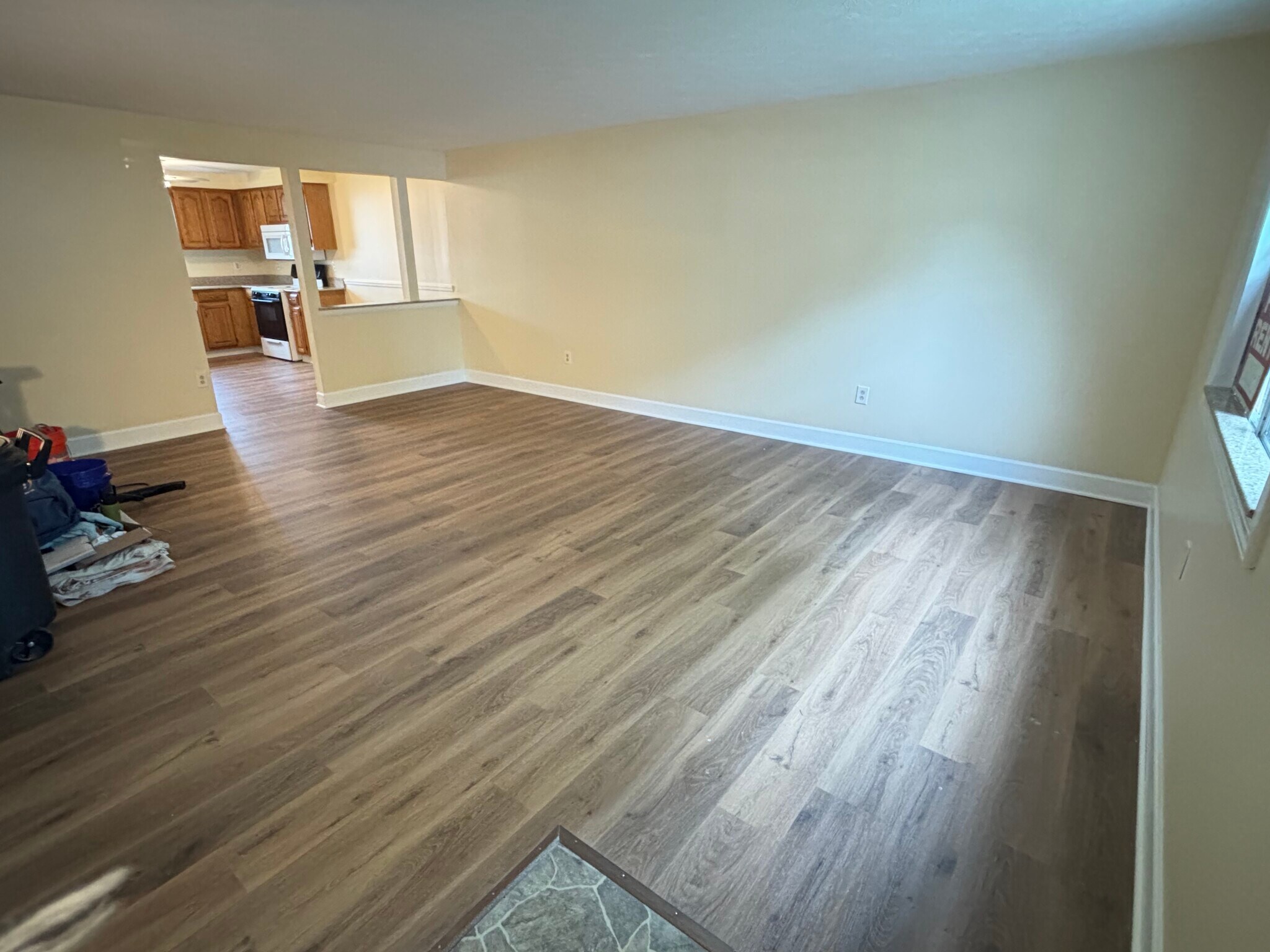 Fam Rm - 32 Chestnut Ct