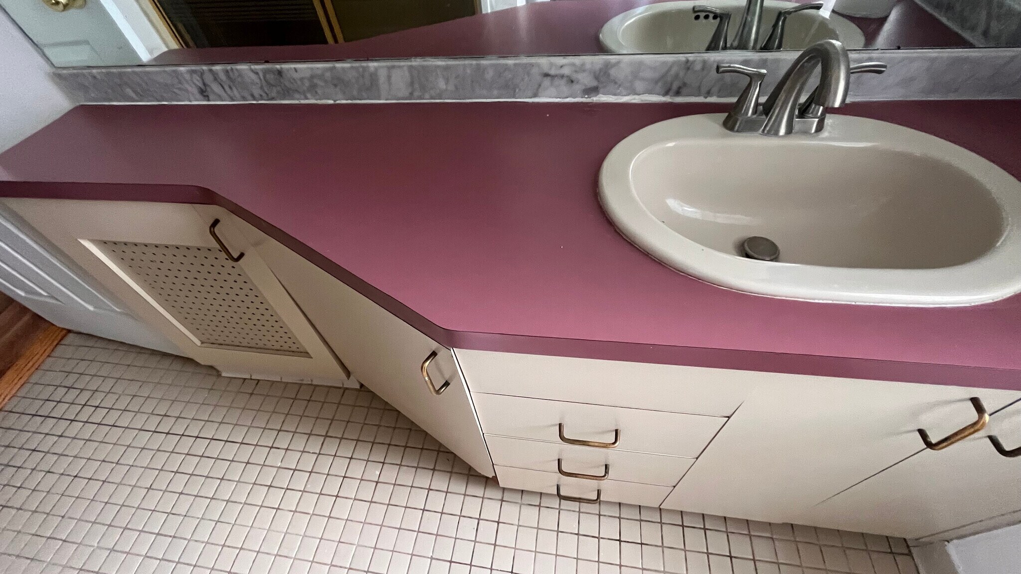 Building Photo - 5859 Hobart St