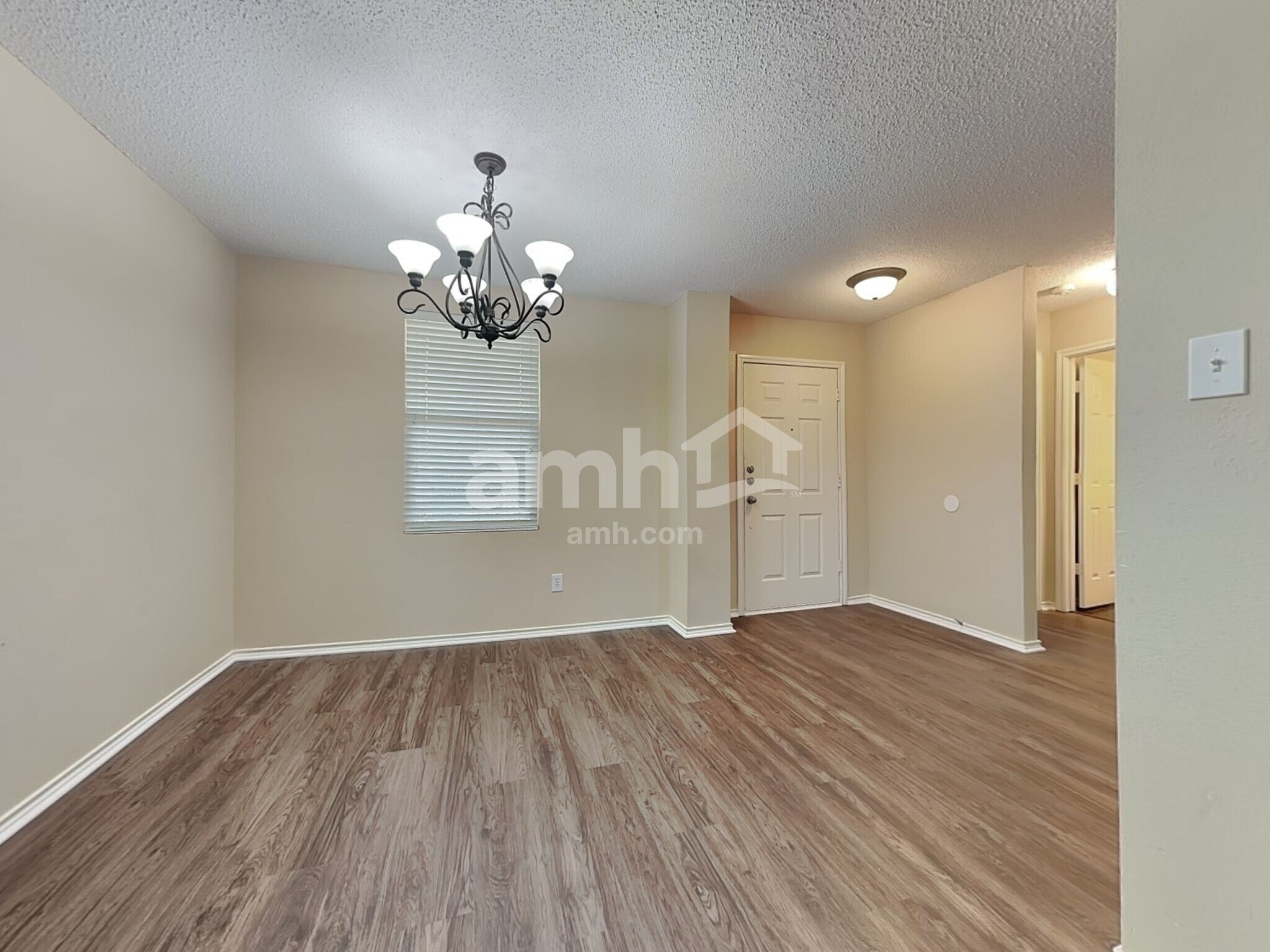 Building Photo - 3041 Dusty Ridge Dr
