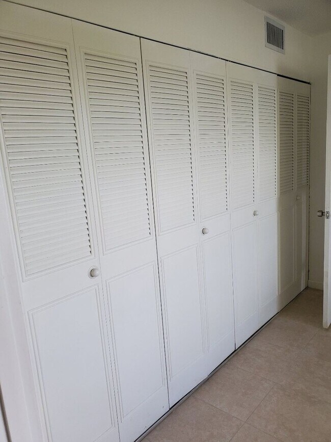 Building Photo - Desirable 55 plus community condo unit with a view of the lake on the 2nd Floor.