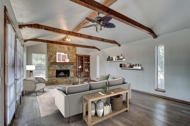 Building Photo - 3 Bed 2 Bath in Del City- Judy Dr is back!