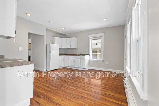 Building Photo - 23 Park St