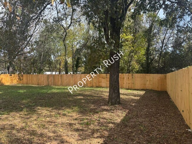 Building Photo - 8430 Springfield Rd