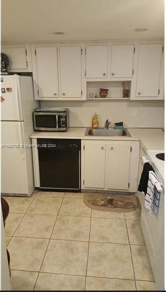 Building Photo - 1300 NE Miami Gardens Dr