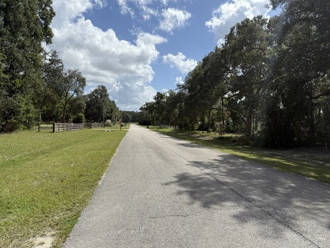 Building Photo - 14191 NW 72nd Terrace